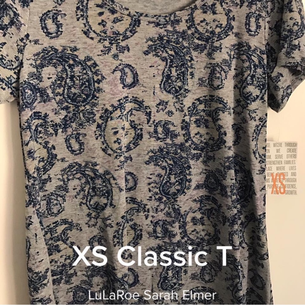 2/$20 NWT LuLaRoe Classic T